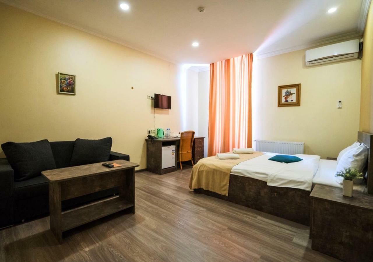 Hotel Nabadi Tbilisi Eksteriør bilde